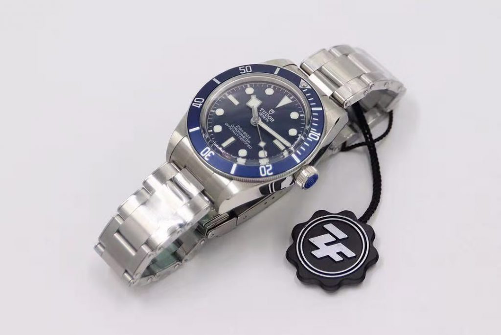 ZF Tudor 39mm Replica